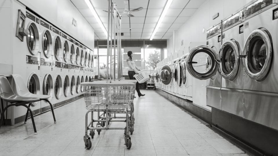 2. メールの返信文を考えるを自動化するのイメージ写真